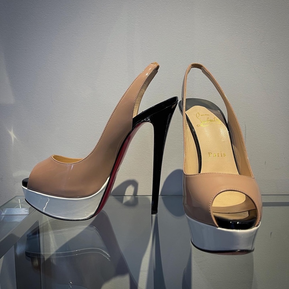 💕👠Christian Louboutin👠💞 Auth peep toes heels